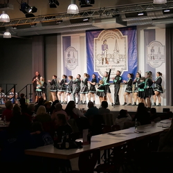 16 - Tanzgarde Blacklightnings